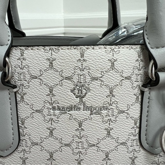 Nanette Lepore 4 piece Gift Set - Picture 8 of 11